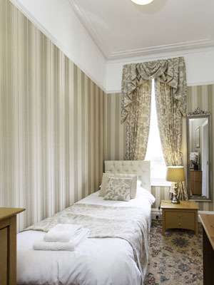 Elmington Breakfast Room